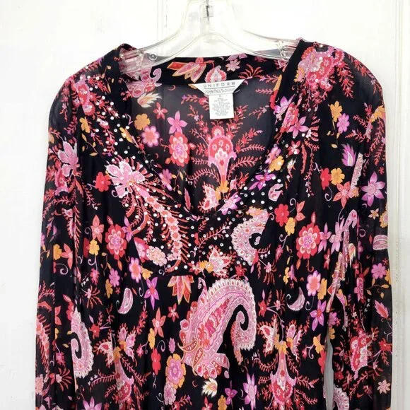 John Paul Richard Uniform XL Floral Paisley Black & Pink Long Sleeve Top - Picture 3 of 4